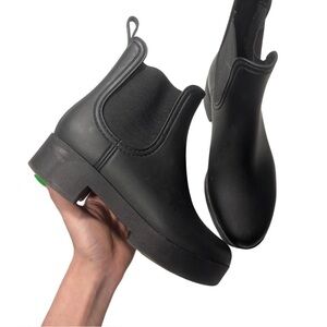 Black Ankle Rain Boots